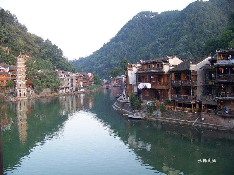 沱江風景-張韡武
